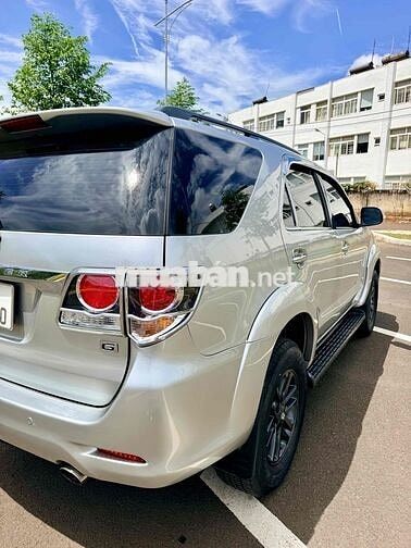 Toyota Fortuner 2016 Số sàn Bạc