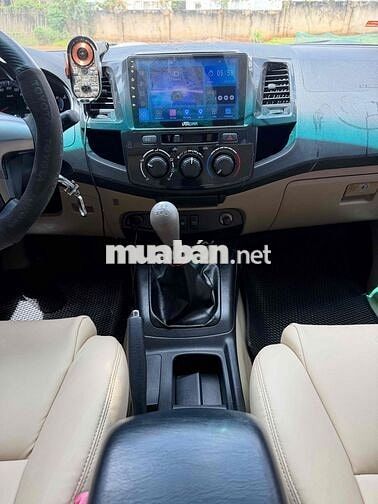 Toyota Fortuner 2016 Số sàn Bạc