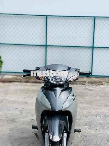 Honda Wave 2025 Xám bạc 14 km