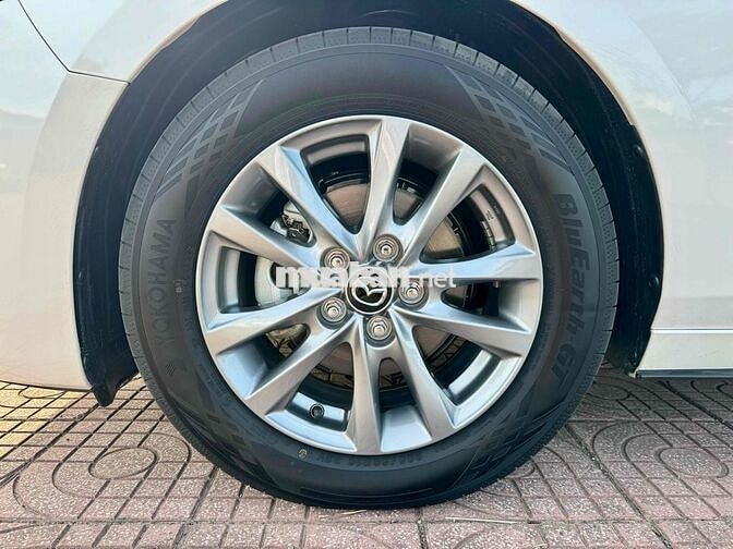 Mazda 3 2023 1.5L Luxury 3.800km Trắng
