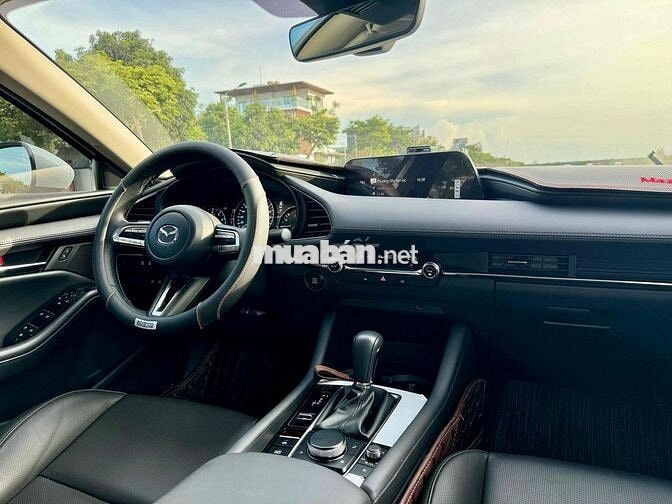 Mazda 3 2023 1.5L Luxury 3.800km Trắng