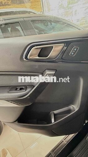 Ford Everest Sport 2021 Đen 128000 km