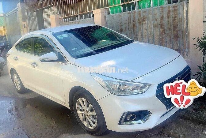 Hyundai Accent 2018 Trắng Số sàn