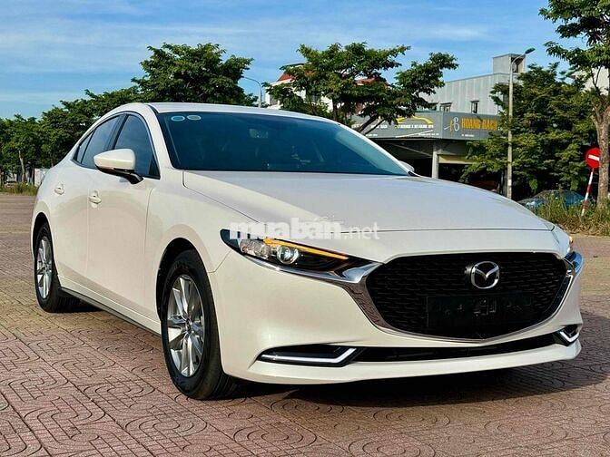 Mazda 3 2023 1.5L Luxury 3.800km Trắng