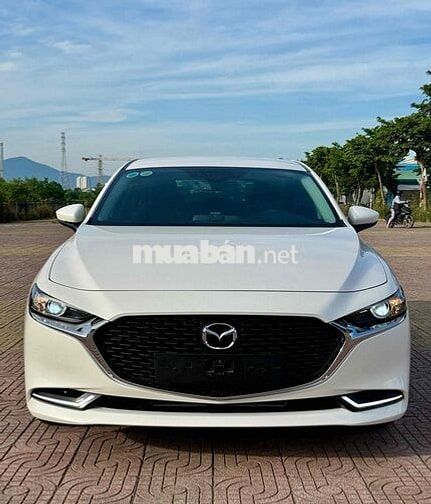 Mazda 3 2023 1.5L Luxury 3.800km Trắng