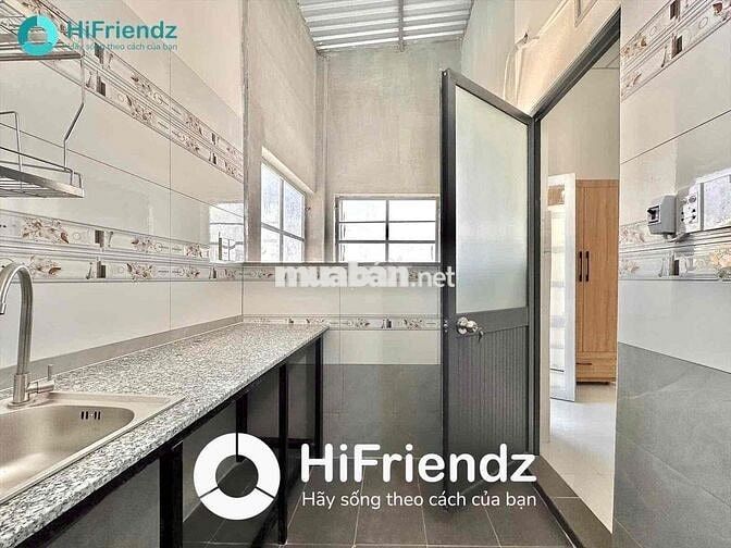 PHÒNG 1PN TÁCH BẾP, GIÁ CHUẨN 100%, BANCOL CỬA SỔ TRỜI CỰC THOÁNG MÁT