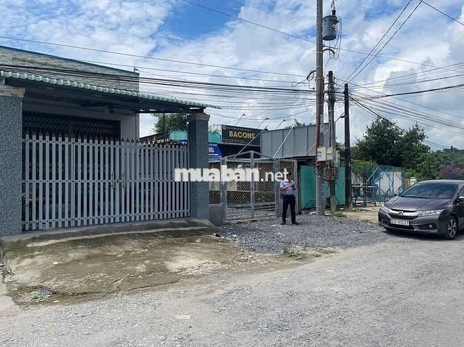 Kẹt tiền ông chú bán lô đất mặt tiền Suối Sâu, Trảng Bàng giá 450trieu