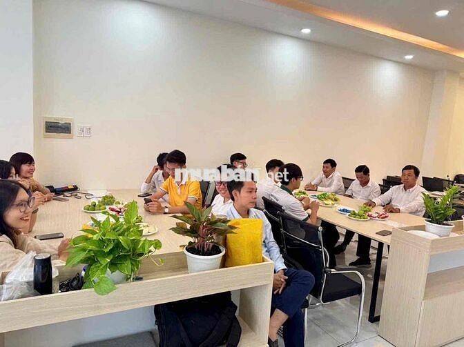 CHUYÊN VIÊN KINH DOANH THU NHẬP KHÔNG GIỚI HẠN