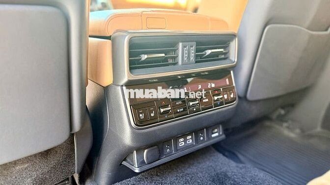 Lexus LX600 Urban 2024 Đen 15.500km