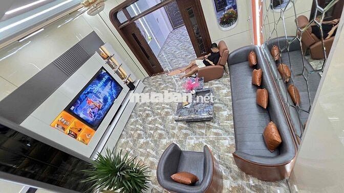 NHÀ MỚI CHƯA Ở CẦN BÁN GẤP GIẢI QUYẾT CÔNG VIỆC