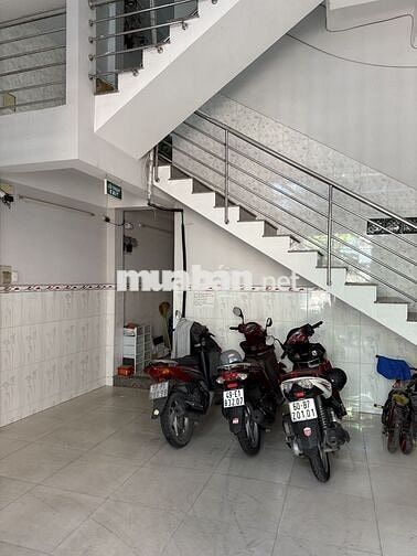 Cho thuê phòng trọ - gần Công Viên Lê Thị Riêng