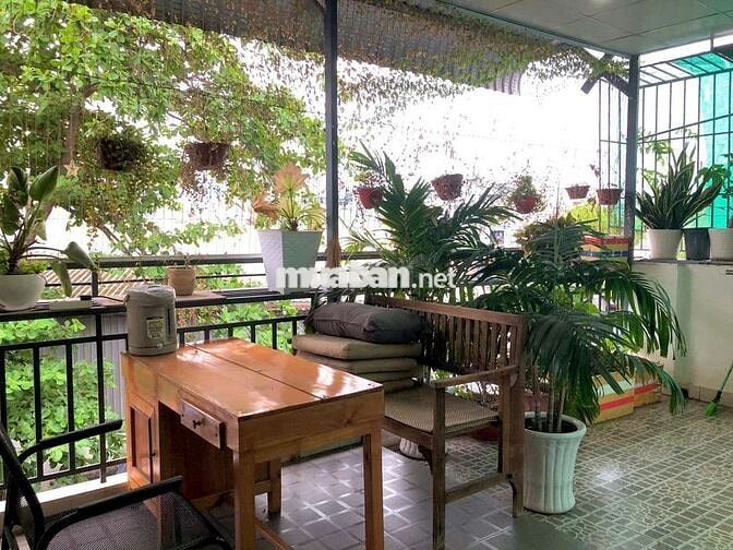 nhà full nội thất 3pn hẻm trần văn đang, giá. 15tr