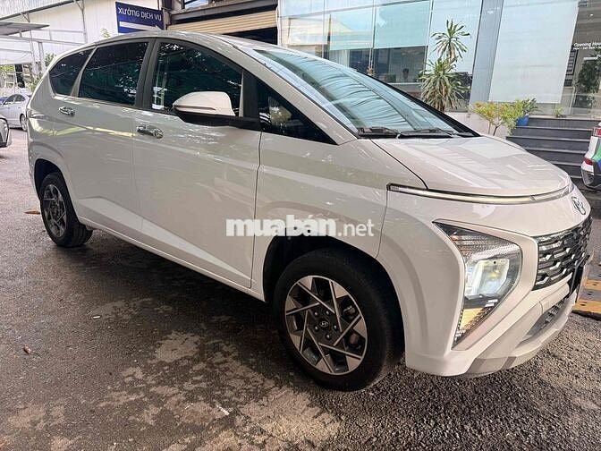 Hyundai Stargazer 2023 Đặc Biệt 52.000km Trắng