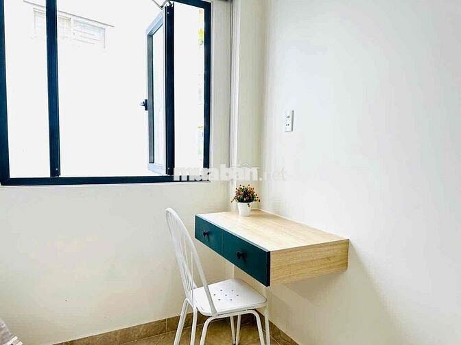 CHO THUÊ PHÒNG TRỌ SIÊU RỘNG, CHỢ BÀ CHIỂU, GIÁP Q1, FULL NỘI THẤT