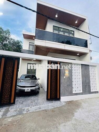 Chính chủ bán căn nhà mới ngang 8m rộng rãi, trả trước chỉ 500 triệu