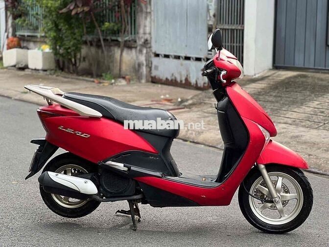 Honda Lead 2012 mau đỏ mờ moi len ken 90 %