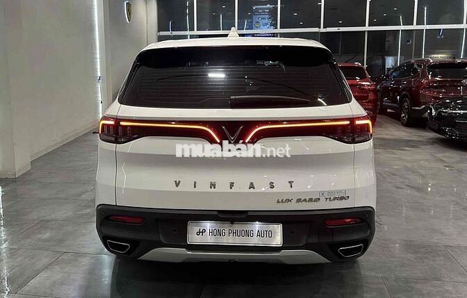 Vinfast Lux SA 2022 Trắng