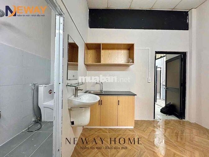 2 PHÒNG NGỦ NGAY LUỸ BÁN BÍCH ĐẦY ĐỦ NỘI THẤT CÓ BAN CÔNG MỚI XÂY 100%