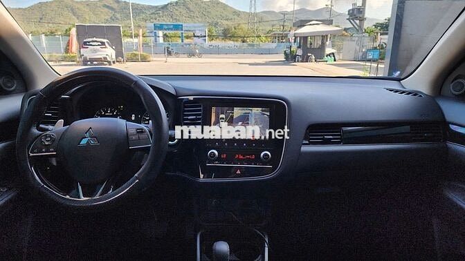 SIÊU CỌP Outlander 2024 2.0 CVT 21.000 km
