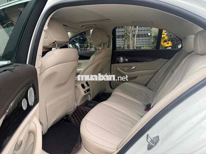 Mercedes Benz E Class 2017 E250 - 98000 km