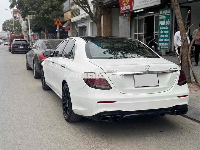 Mercedes Benz E Class 2017 E250 - 98000 km