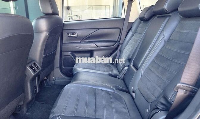 SIÊU CỌP Outlander 2024 2.0 CVT 21.000 km