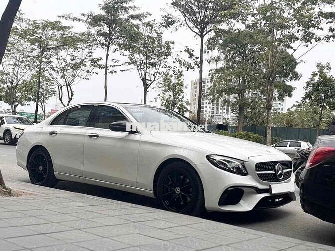 Mercedes Benz E Class 2017 E250 - 98000 km