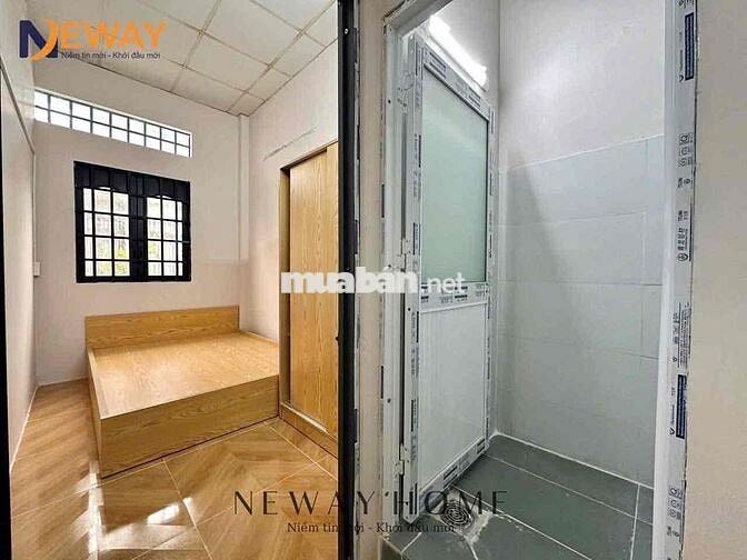2 PHÒNG NGỦ NGAY LUỸ BÁN BÍCH ĐẦY ĐỦ NỘI THẤT CÓ BAN CÔNG MỚI XÂY 100%