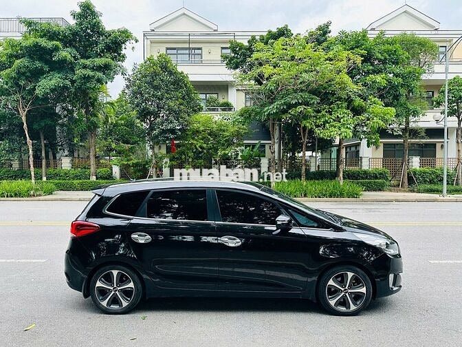 Kia Rondo 2015 2.0 GAT Đen 13 vạn km