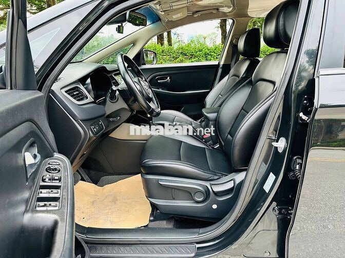 Kia Rondo 2015 2.0 GAT Đen 13 vạn km