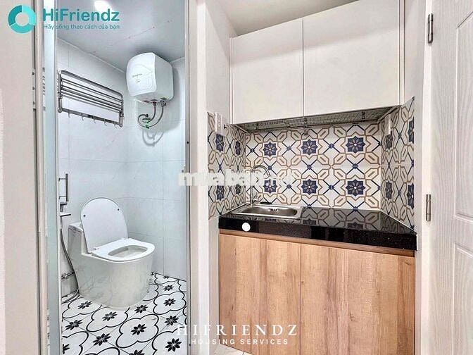 khai Trương phòng gác ban công và Studio cửa sổ Cao Cấp ngay Aeon mall
