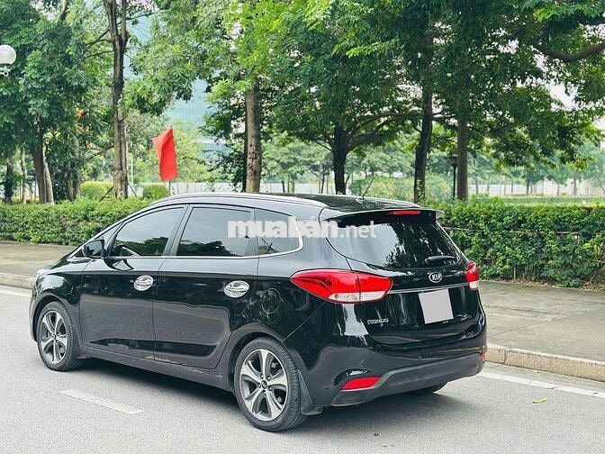 Kia Rondo 2015 2.0 GAT Đen 13 vạn km