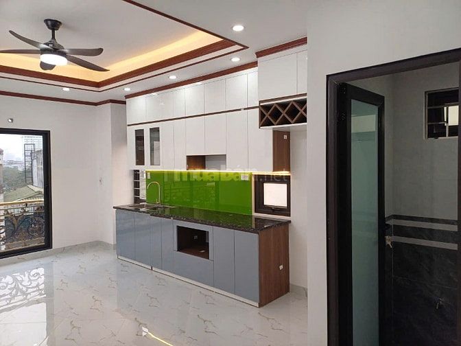 Nhà đẹp ngõ 559 Kim Ngưu - 30m2 x 5 tầng - THANG MÁY - 3 ngủ 