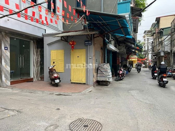 Cho thuê cửa hàng mặt ngõ 173 Hoàng Hoa Thám mới xây, 2 mặt ngõ , 20m2