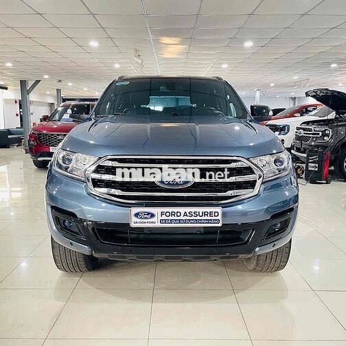 Ford Everest Titanium 1 cầu 2018 bán tại hãng Ford
