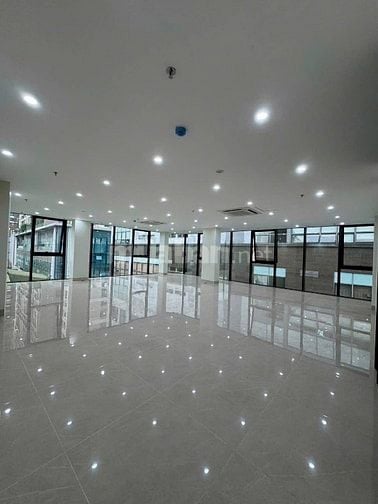 ( CHÍNH CHỦ ) - 1,8 TỶ / NĂM - XÂY MỚI, THANG MÁY , THANH XUÂN 