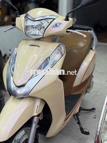 Honda Lead 2017 Vàng kem