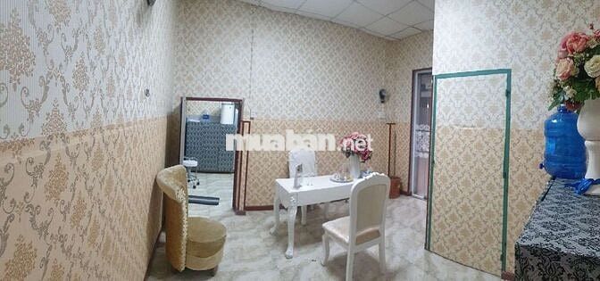 Nhà góc chợ 2MT 264/5 Nguyễn Sơn, Tân Phú, 3 tầng, hướng Đông, 9.8 tỷ