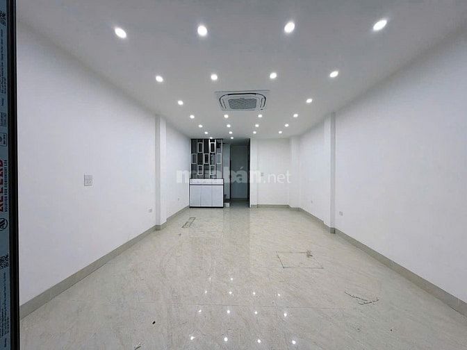 🏡 Bán nhà xây mới phố Hoàng Ngân – Lê Văn Lương – 6 tầng thang máy