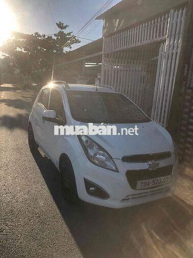 Chevrolet Spark Trắng 99025 km số tự động