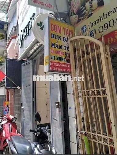 Quán ăn bán mang về cần 5 nam làm đồ ăn cho shiper