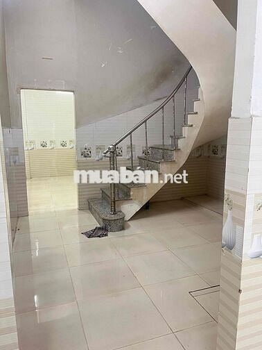 nhà cho thuê 1 trệt 1 lầu 160 m QL50 xã BH
