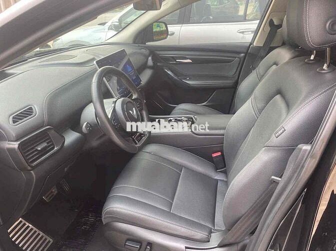 Xe điện VinFast VF8 Eco 2023 Đen