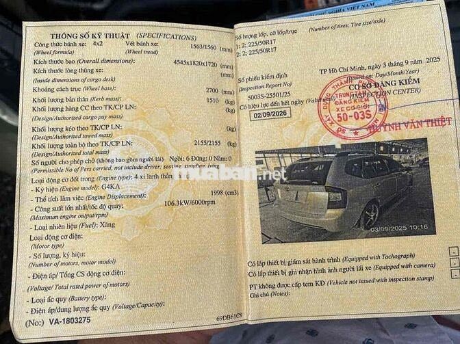 Kia Carens 2010 tu động bao   tranh chấp