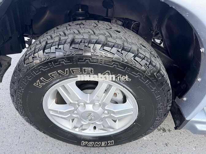 Isuzu Dmax 2012 Bạc