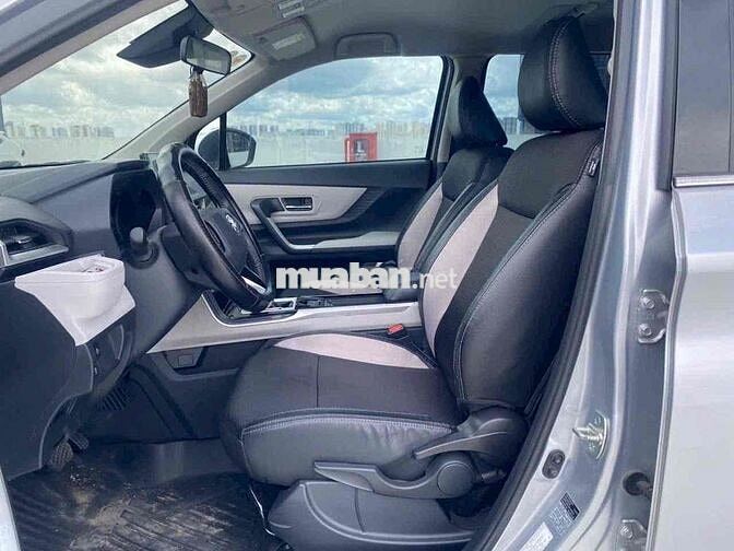 Toyota Veloz Cross Top Bạc