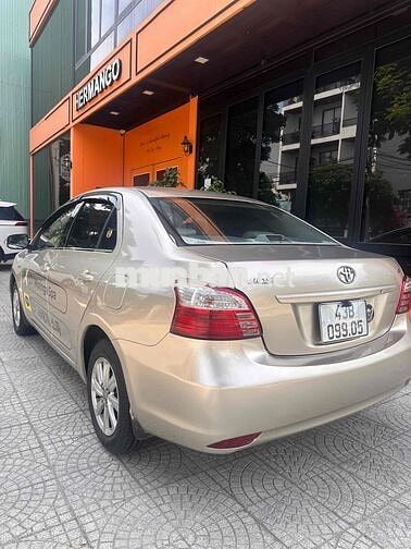 Toyota Vios 2014 Vàng cát