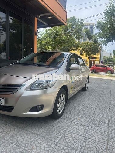 Toyota Vios 2014 Vàng cát