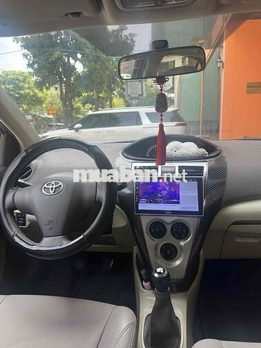 Toyota Vios 2014 Vàng cát
