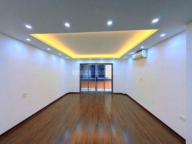 🏡 Bán nhà xây mới phố Hoàng Ngân – Lê Văn Lương – 6 tầng thang máy